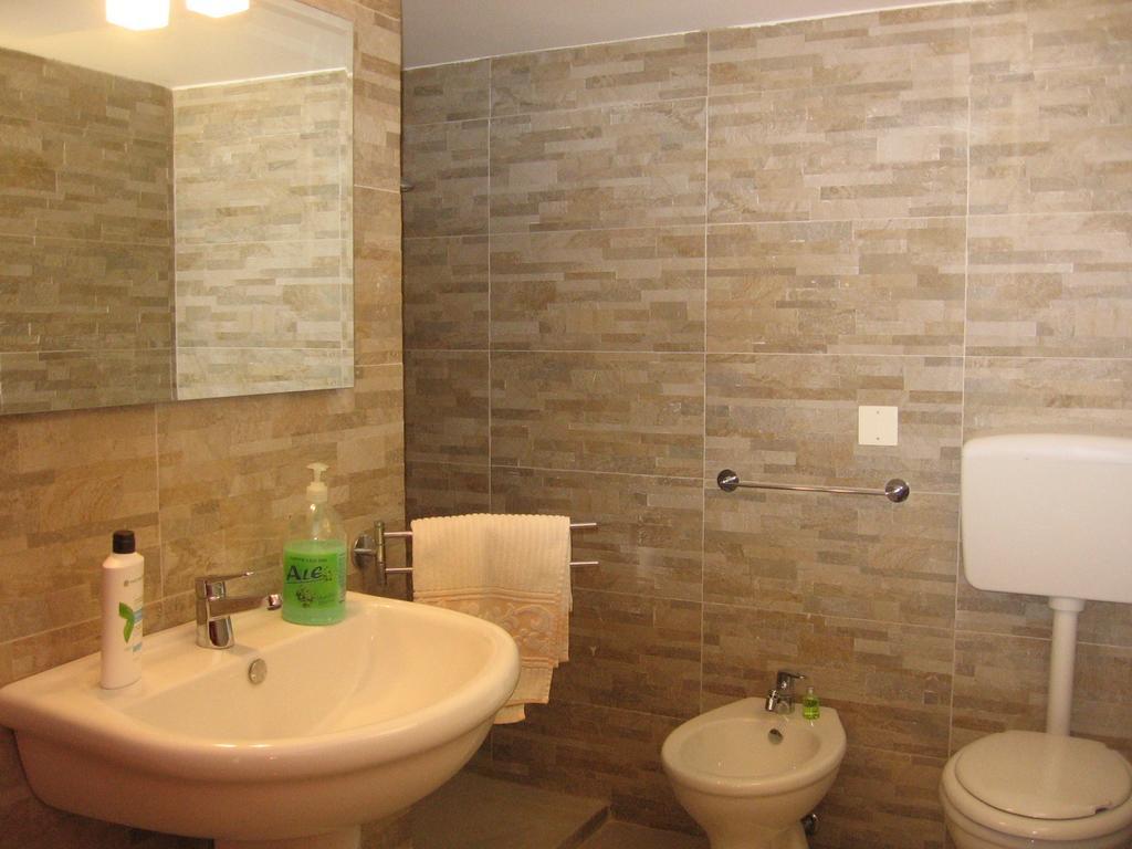 Casa Rimar Apartman Balestrate Szoba fotó